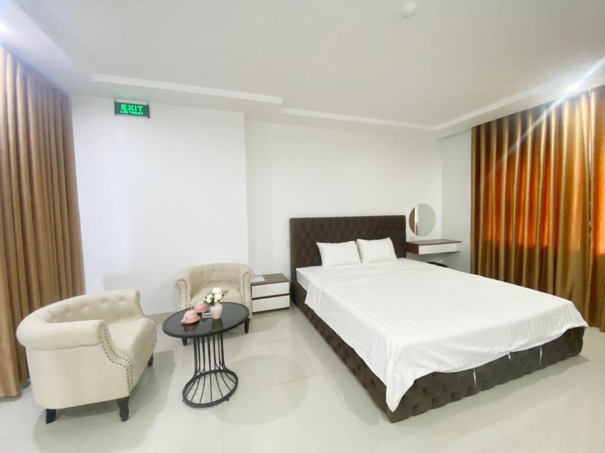 Ruby Hotel - Gan Trung Tam Khao Thi Dhtn Thái Nguyên Esterno foto