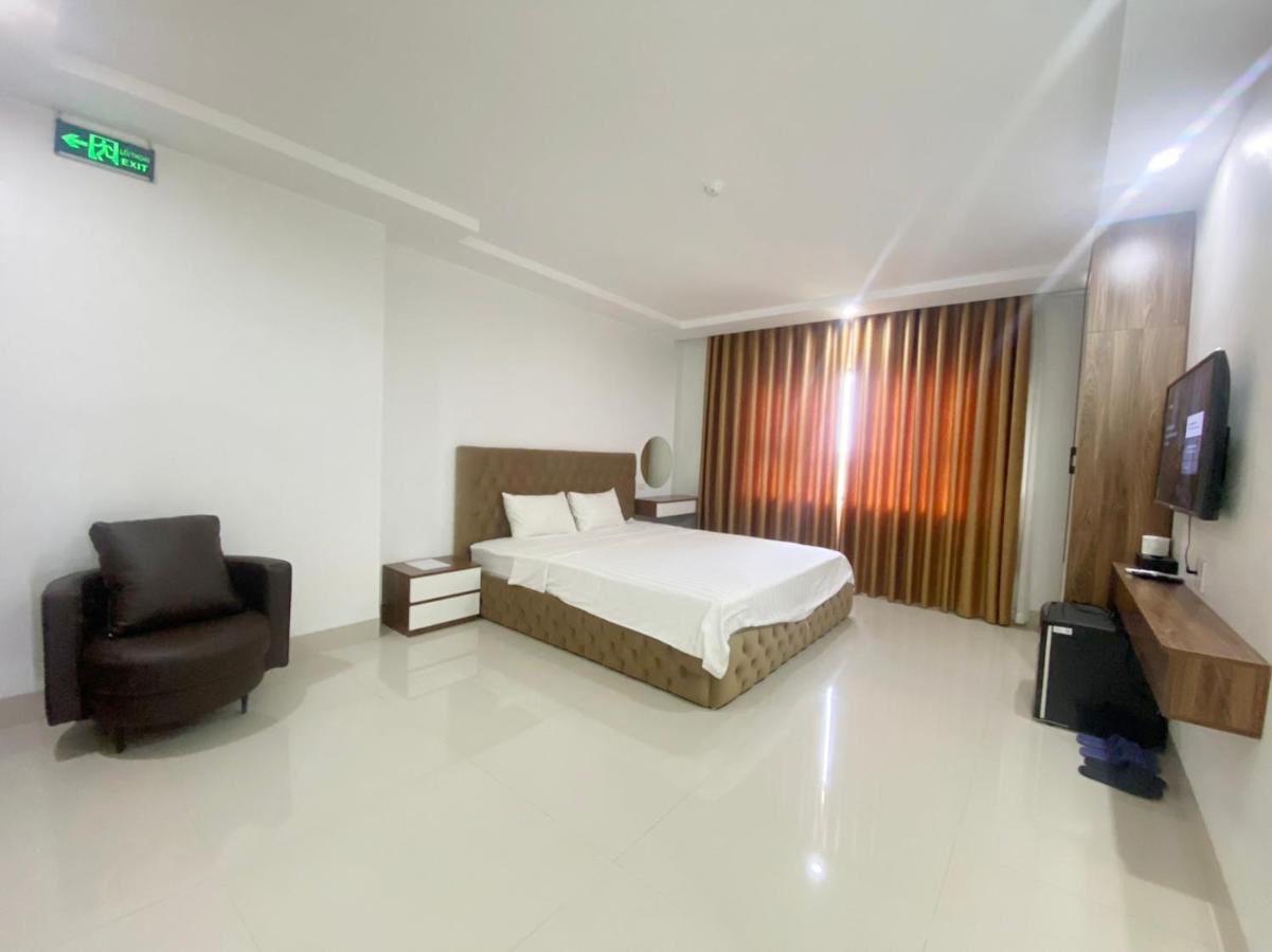 Ruby Hotel - Gan Trung Tam Khao Thi Dhtn Thái Nguyên Esterno foto